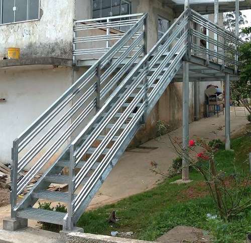 Escadas metálicas preço