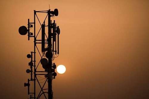 Suportes de antenas de telecomunicações